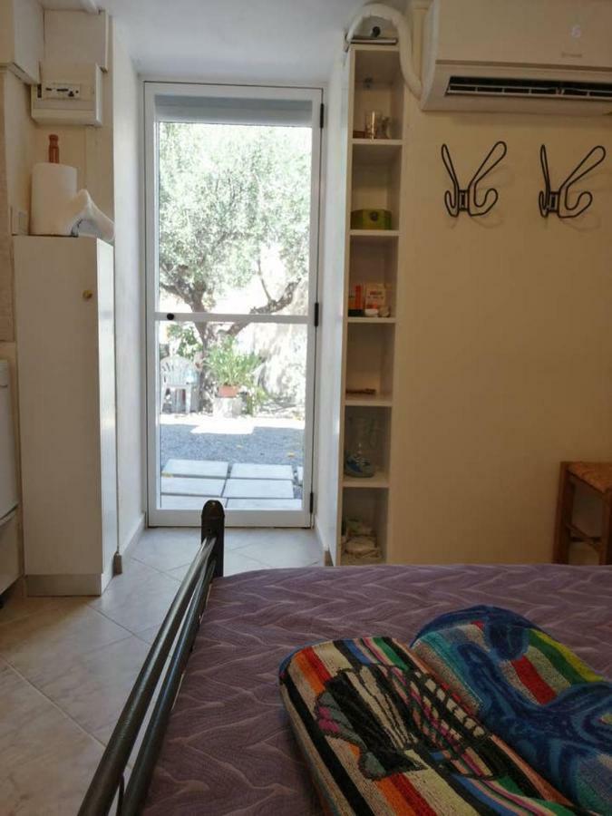 Rodomelo Cute Studio 1 Leonídion Dış mekan fotoğraf